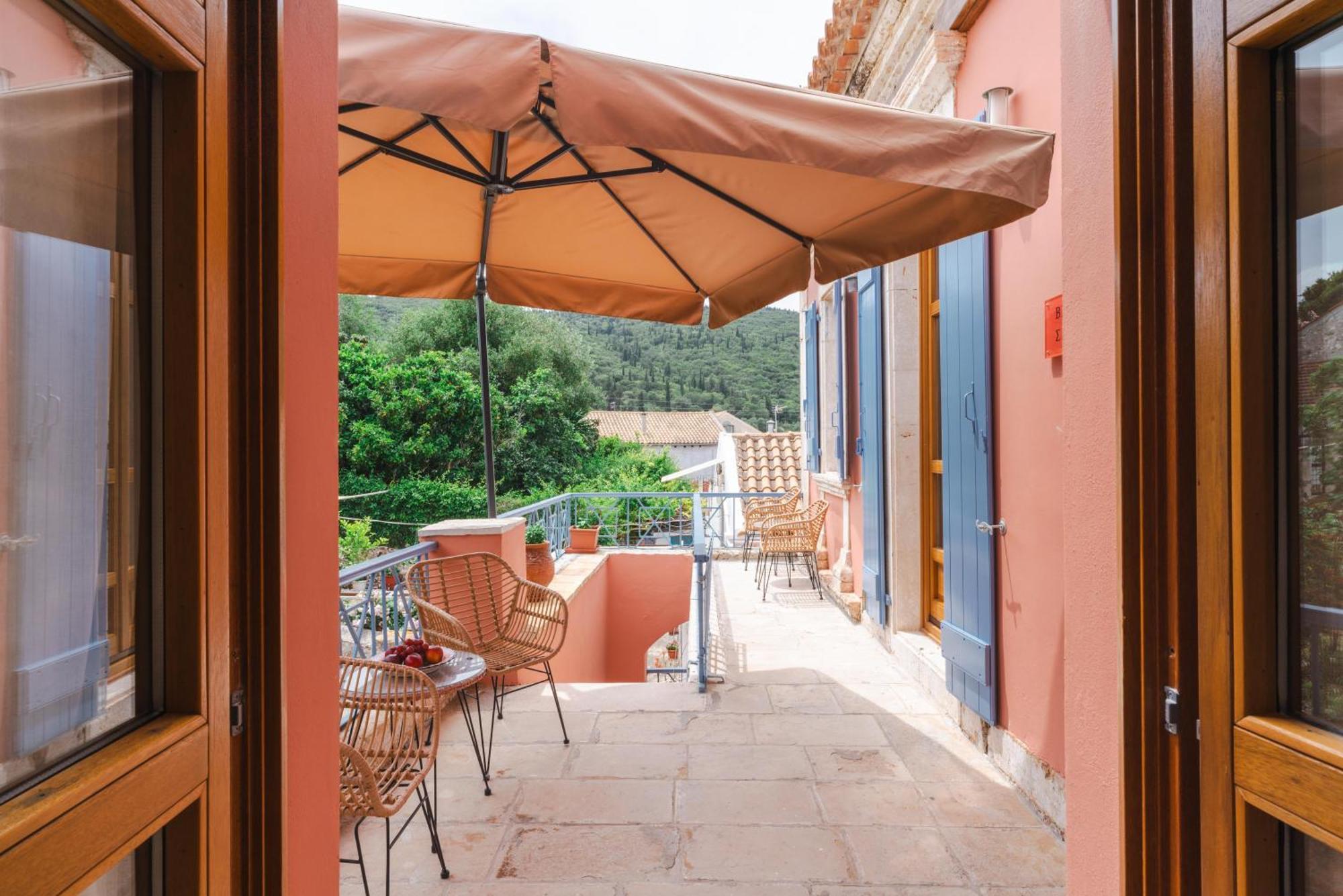 Authentic Suites In Fiscardo Fiskardo Esterno foto